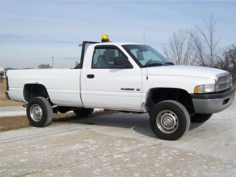 ... used 2000 dodge ram 2500 truck for sale in illinois rockford email