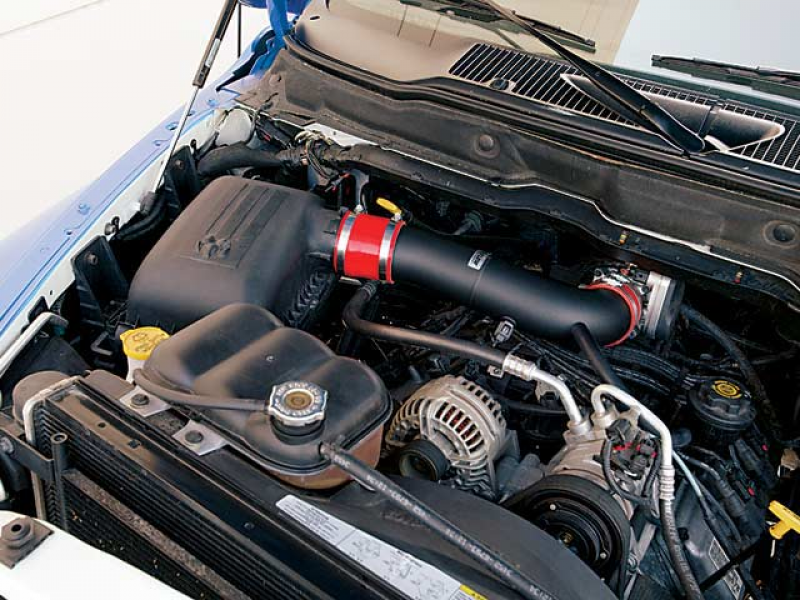 2003 Dodge Ram 2500 Engine Bay View