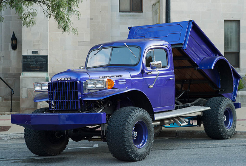 Photo: Dodge Power Wagon Dump Truck