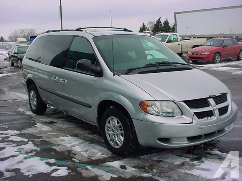 2001 Dodge Grand Caravan Sport for sale in Pontiac, Michigan