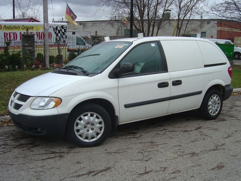 2005 Dodge Caravan in Mississauga, Ontario