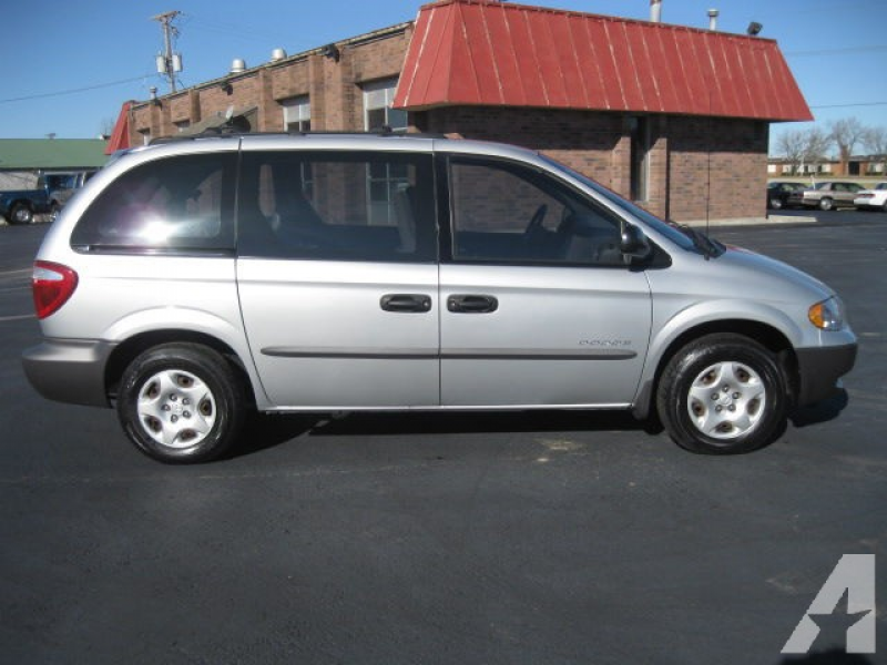 2001 Dodge Caravan SE for sale in Lees Summit, Missouri