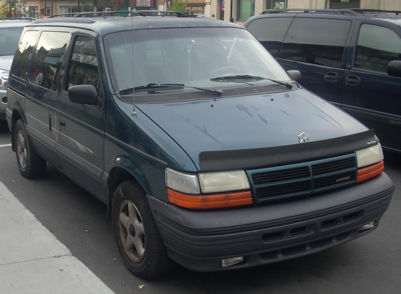Description 1994-1995 Dodge Caravan.JPG