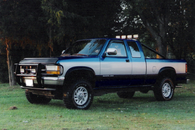 Home / Research / Dodge / Dakota / 1992