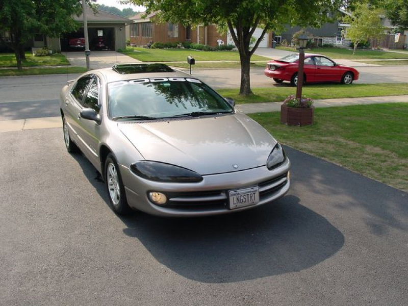 1998 Dodge Intrepid 4 Dr ES Sedan picture, exterior