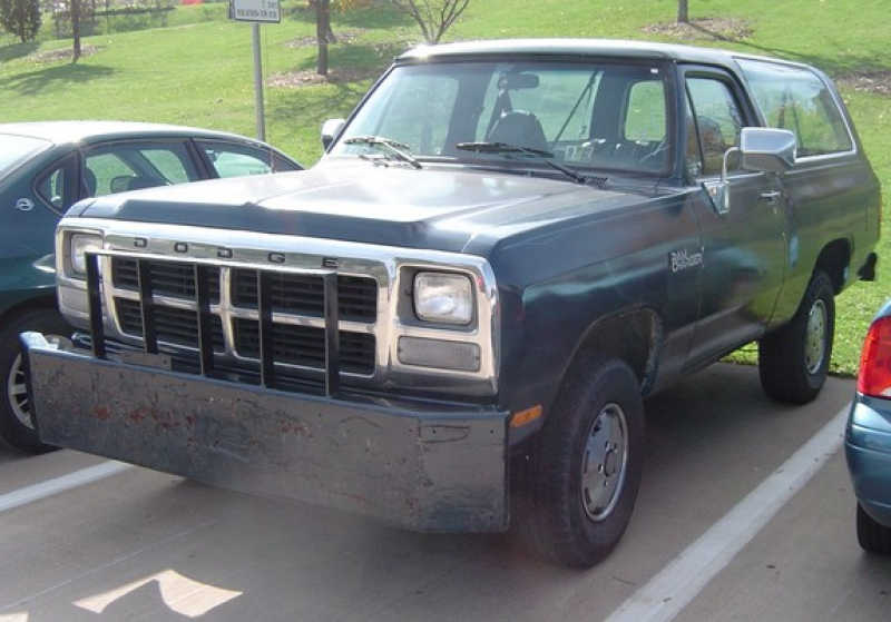 Another HemiPwr70 1993 Dodge Ramcharger post...