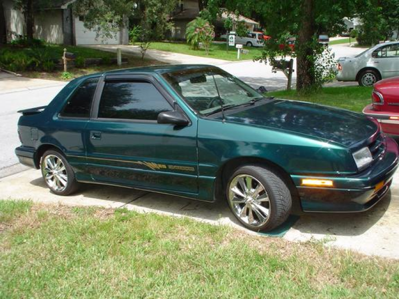 ewoods22’s 1994 Dodge Shadow
