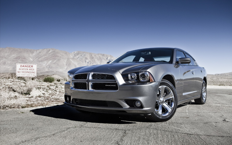 Dodge-Charger-RT-AWD-2012-Images