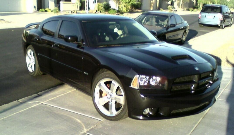 Dodge Charger srt8 Review and Pictures