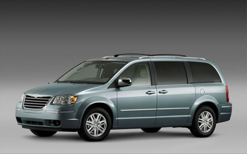 2009 Chrysler Town And Country Driver Side View