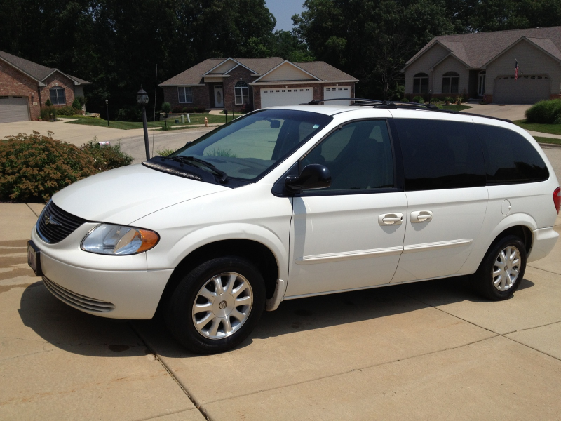 Picture of 2003 Chrysler Town & Country EX, exterior