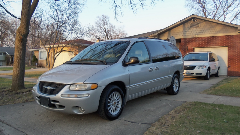2000 chrysler town and country