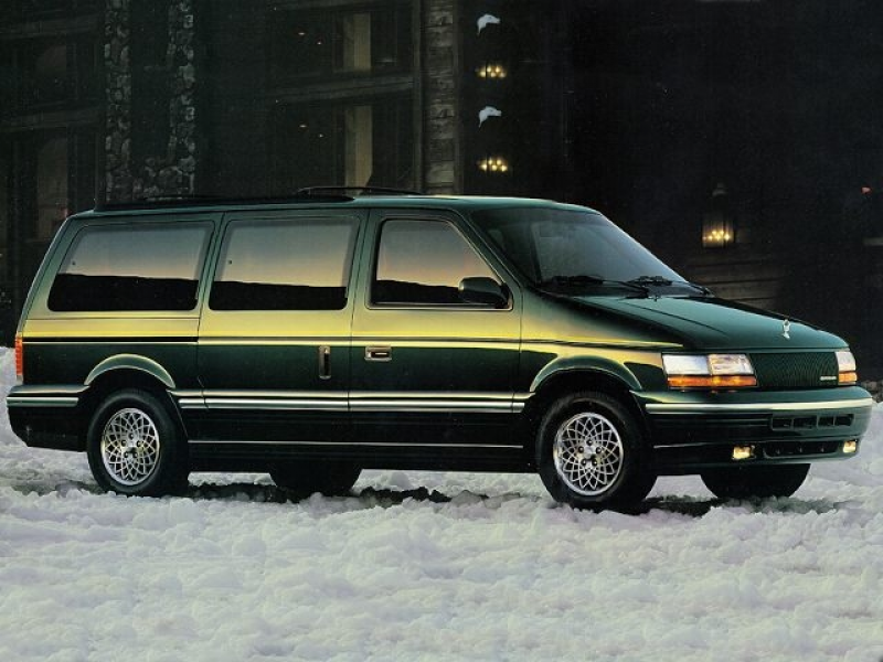 1995 Chrysler Town & Country Van - Photos