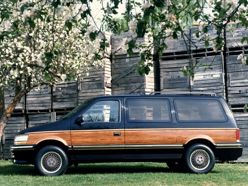 Chrysler Town & Country '1991–96
