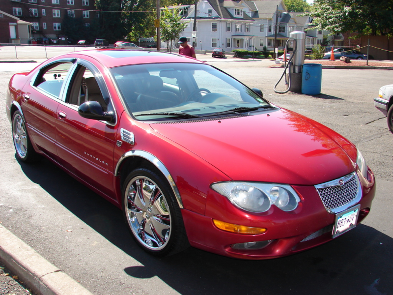 echcaldo’s 2001 Chrysler 300M