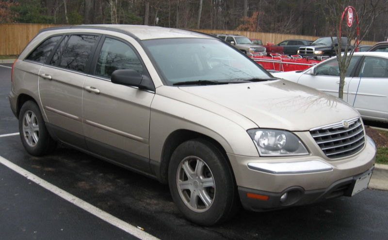 Description 2004-06 Chrysler Pacifica.jpg