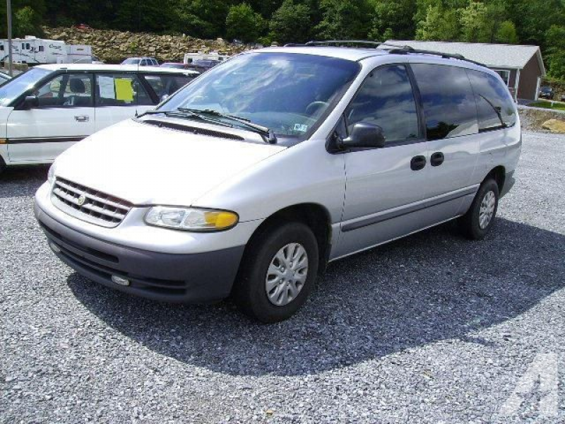 2000 Chrysler Grand Voyager for sale in Portage, Pennsylvania