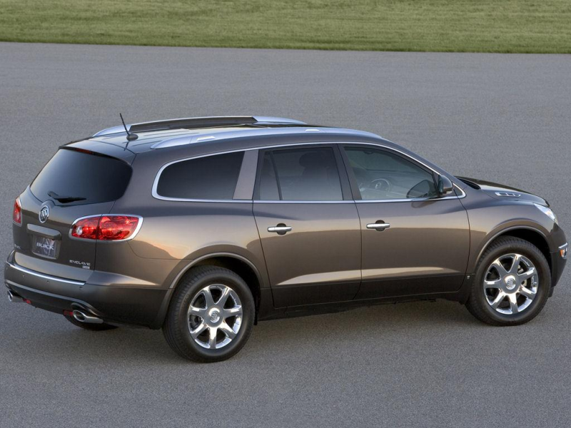 ... BuickEnclave2010 2 New 2010 Buick Enclave SUV – pictures and details