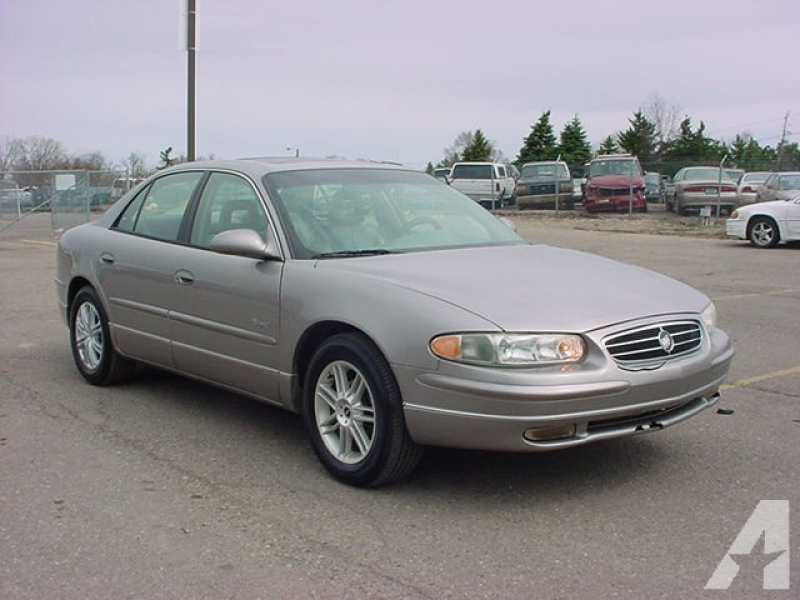 1999 Buick Regal for sale in Pontiac, Michigan