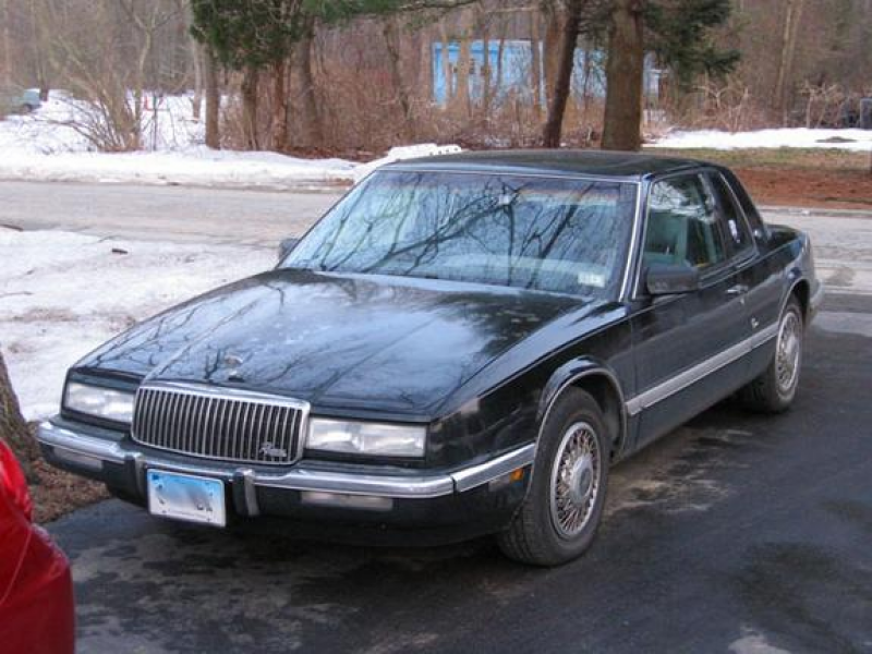 quackdor s 1990 buick riviera beef s buick riv