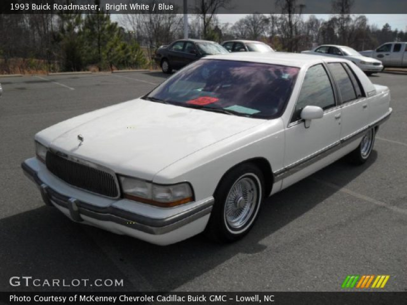 1993 Buick Roadmaster in Bright White. Click to see large photo.