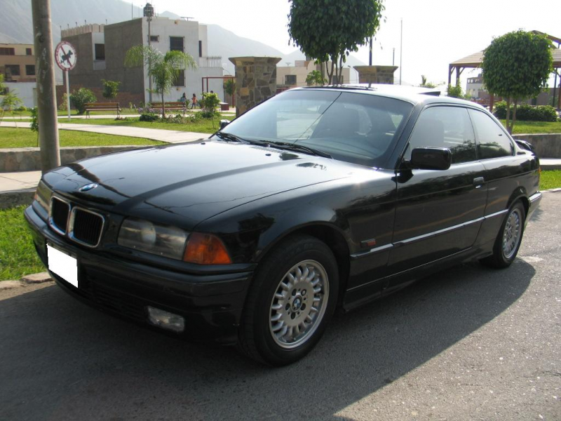 Vendo BMW 318-IS 1994 Coupe Mecánico-img_4969.jpg