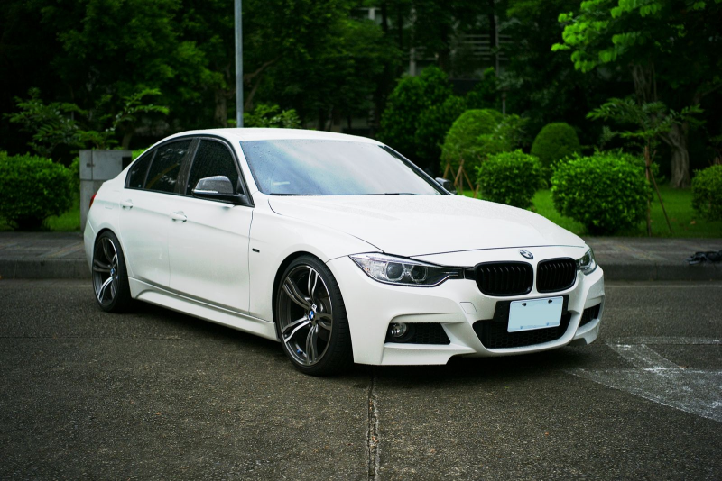 2014 BMW 320i White