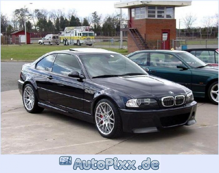 BMW 330 I photos: