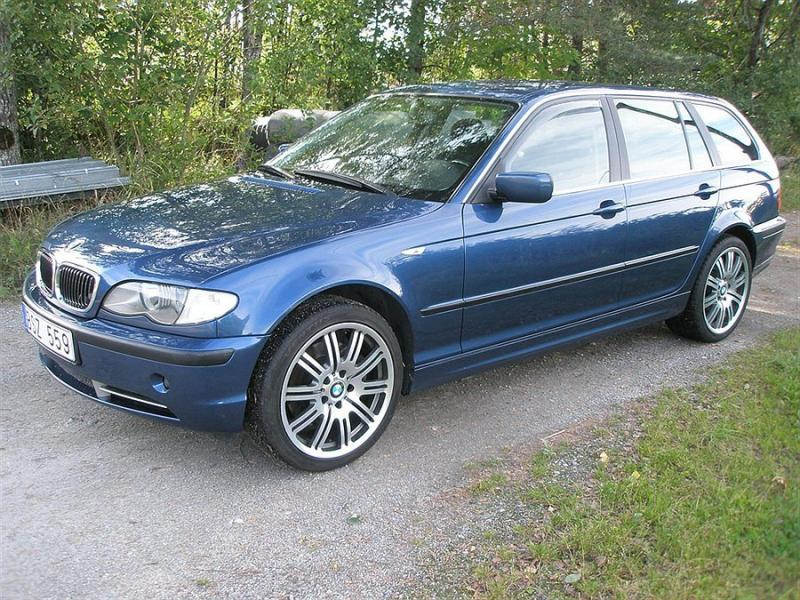 BMW 330 XI Touring, 231Hkr, M3-ALU Kombi 2003 84.900 SEK