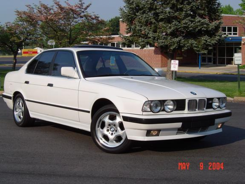 Another BIMMERBLOOD 1989 BMW 5 Series post...