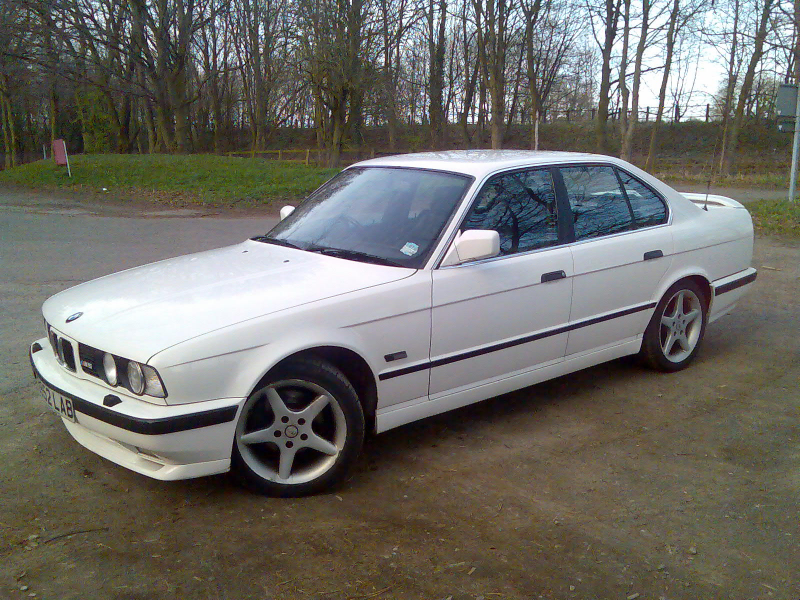 Picture of 1990 BMW 5 Series 535i