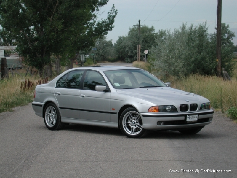 BMW 540i Sedan - 2000 - Picture 10EJH530324727AA