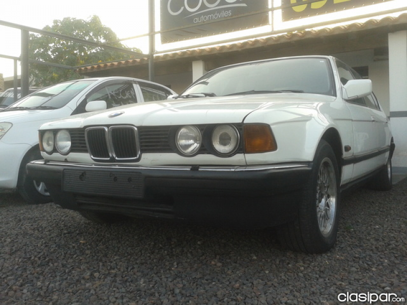 VENDO BMW 735 AÑO 1991!!!
