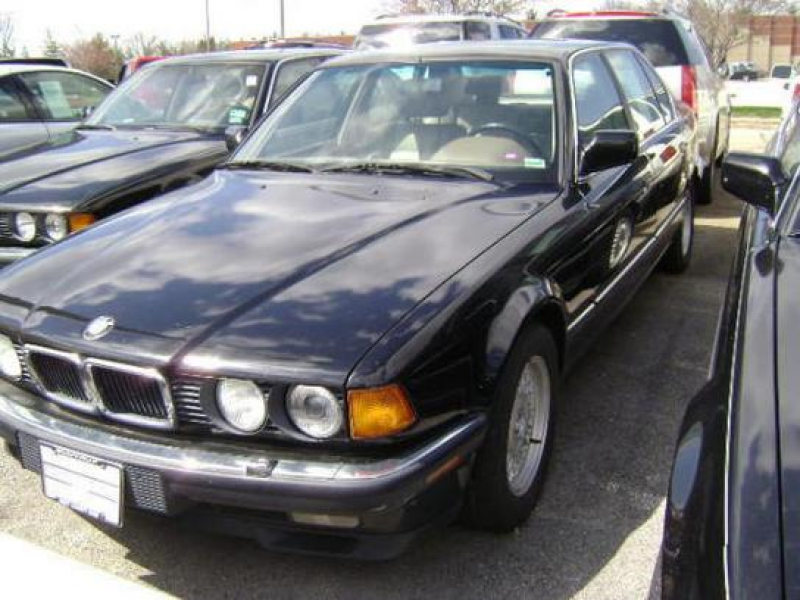 1993 740Il BMW http://cars.mitula.us/cars/1993-bmw-740il