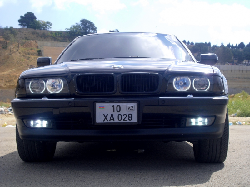 BMW 740 1998 - 11000$ Elan?n kodu: 559