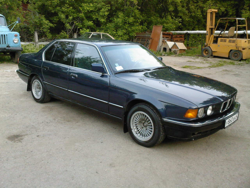 1991 BMW 7-series Pictures