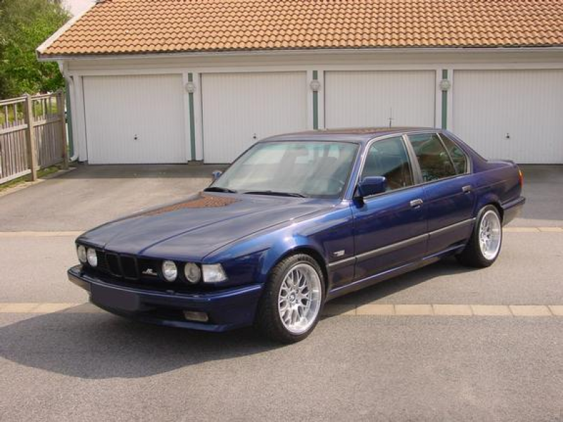 Schnitzer 1991 BMW 7 Series 434294
