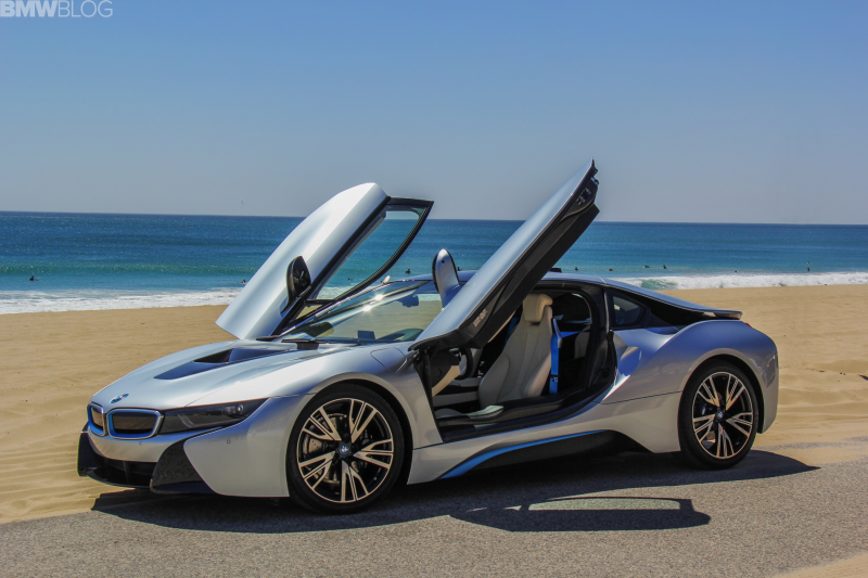 2015 bmw i8 drive review 06 750x500 Is The BMW i8 Worth The $100,000 ...