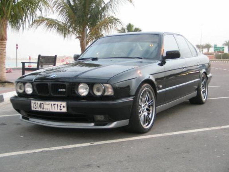 Another Boombuzzer 1993 BMW M5 post...