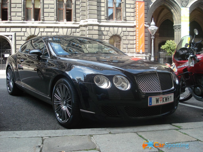 Bentley Continental GT vergrößern