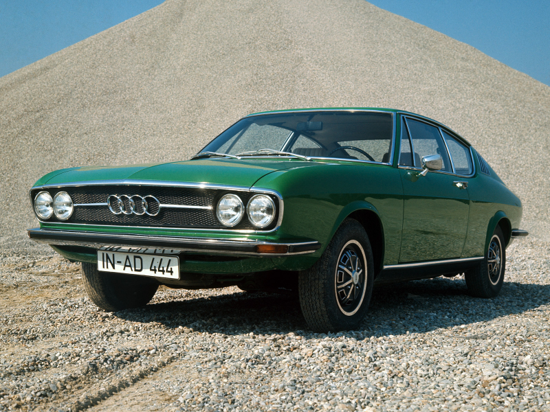 Audi 100 Coupe S (C1) '1970–76