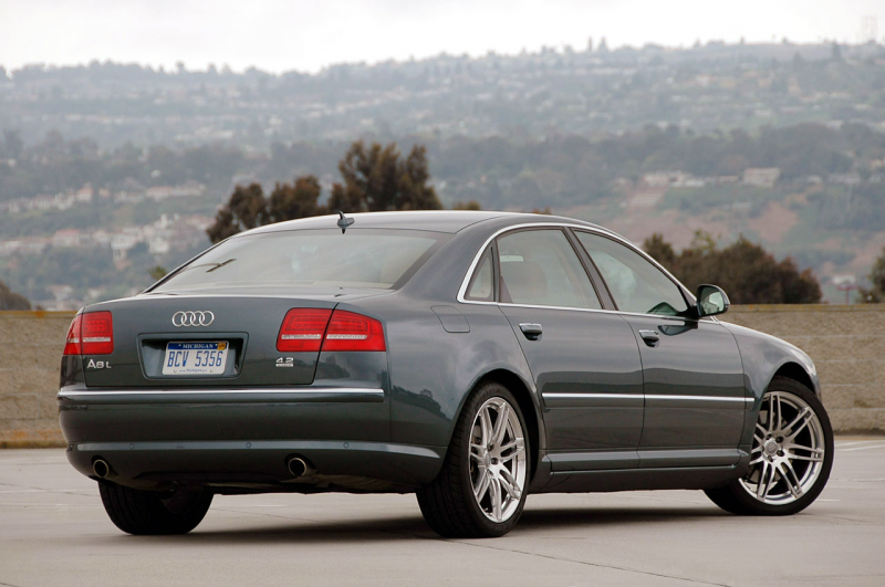2009audia8review_02.jpg