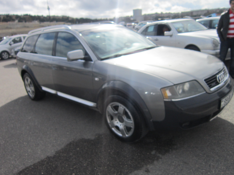 Audi Allroad 2002 - 12000$ Elan?n kodu: 1418