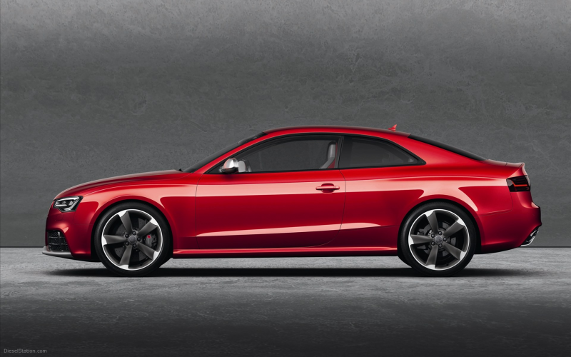Audi RS 5 2013