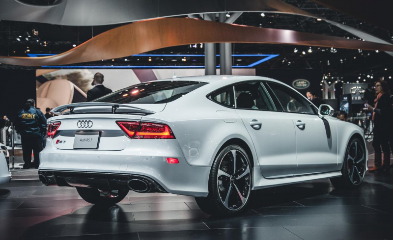 2015 Audi RS7 Dynamic Edition