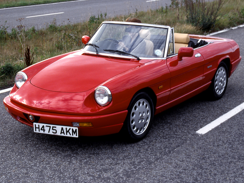Alfa Romeo Spider UK-spec (115) '1990–93 ?????? Pininfarina