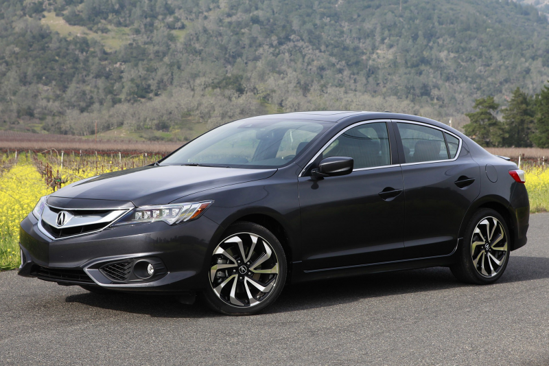 Autoblog drives the refreshed 2016 Acura ILX :