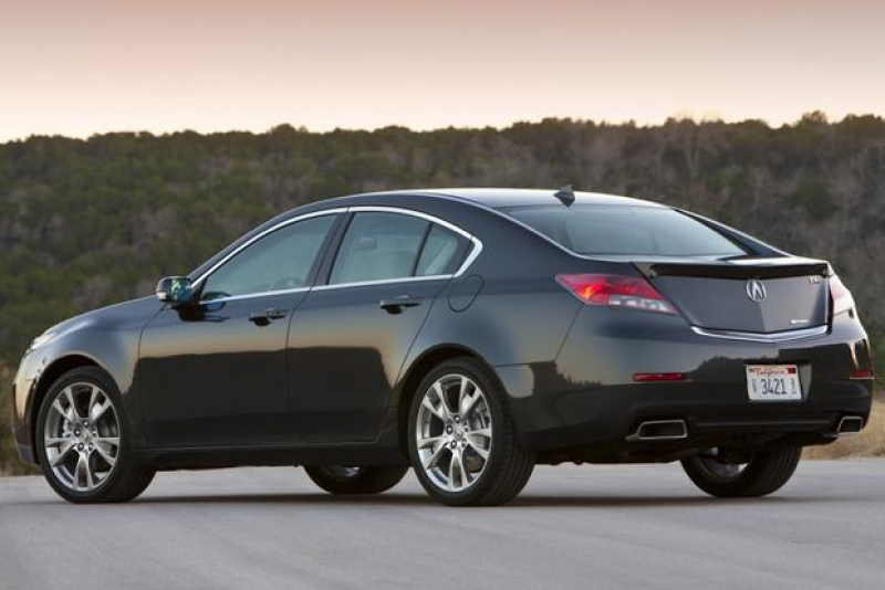 2014 Acura TL: New Car Review