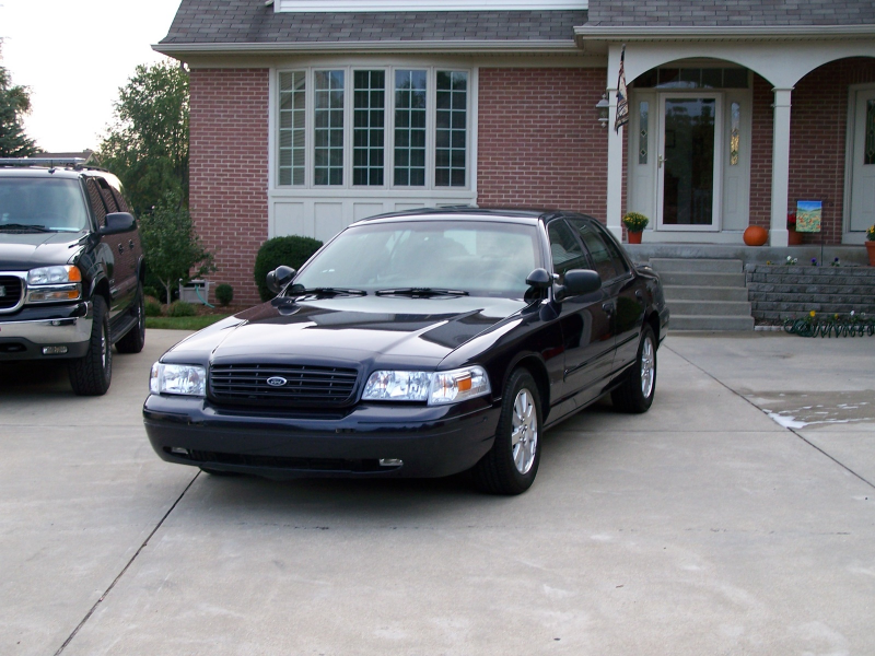 Picture of 2003 Ford Crown Victoria STD, exterior