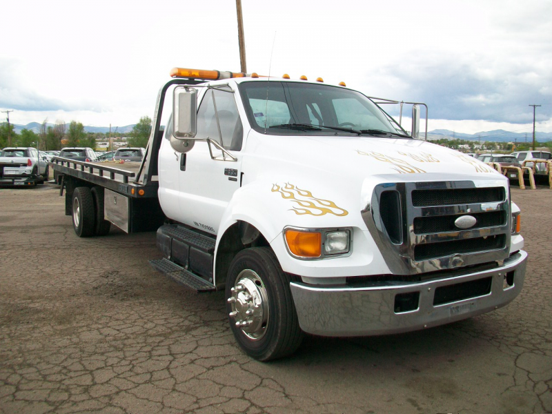 2007 Ford F-650 Ex-Cab ~ 21? Century 10 Series Car Carrier
